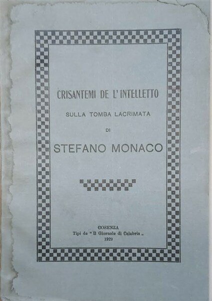 CRISANTEMI DE L'INTELLETTO sulla tomba lacrimata di Stefano Monaco.