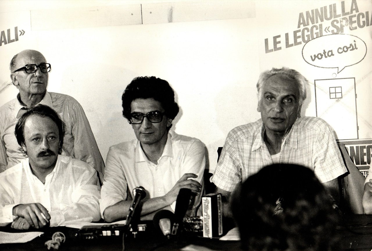 (Autonomia Operaia) Toni Negri. Fotografia originale | Immagine principale