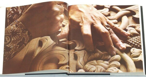 LIVING CRAFTS OF MALAYSIA