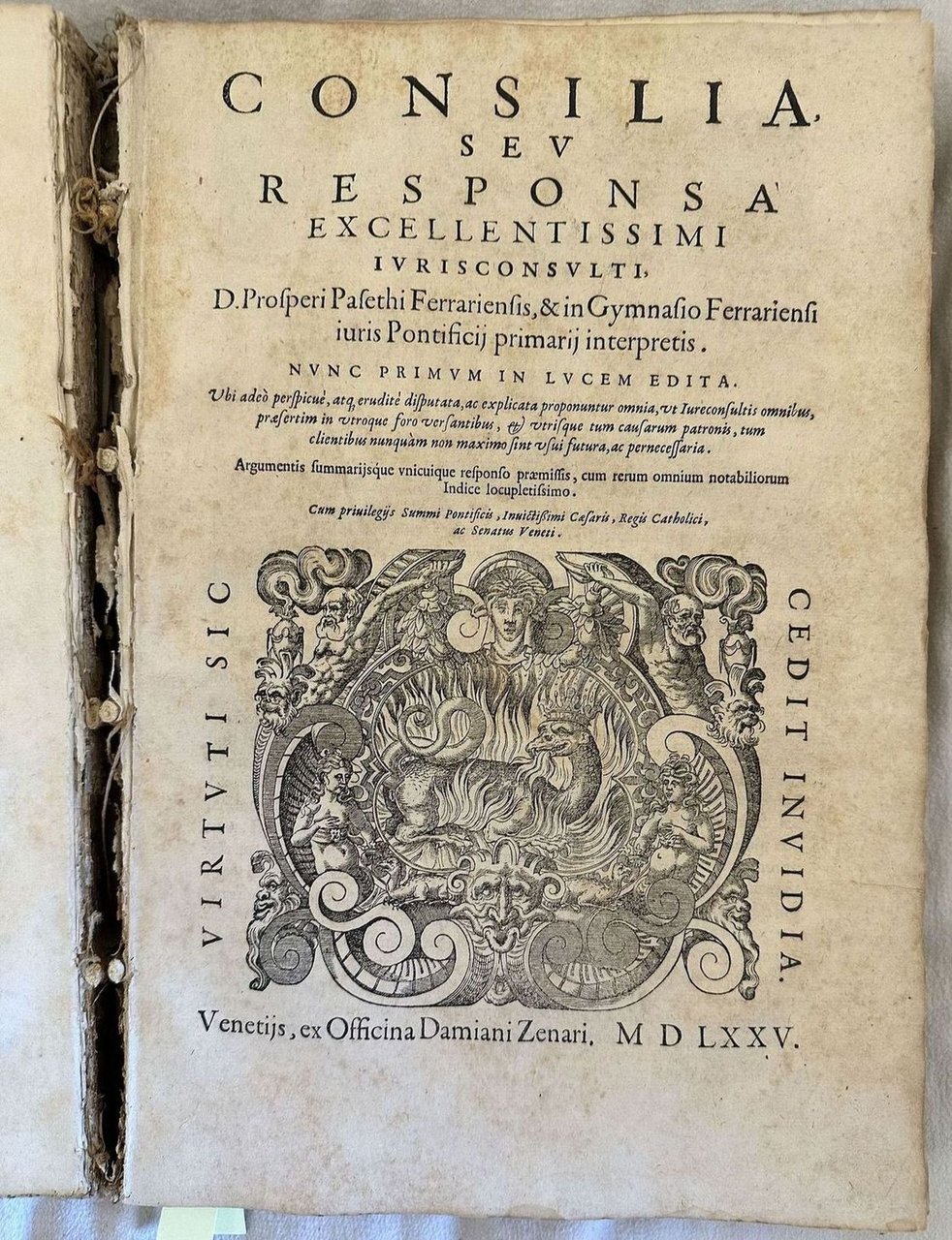 CONSILIORUM SIVE MALIS RESPONSORUM MARIANI SOCINI IUNIORIS IURISCONSULTISSIMI PATRICII SENENSIS …