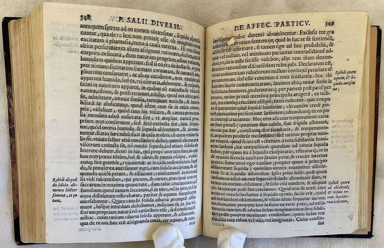 DE FEBRE PESTILENTI TRACTATUS ET CURATIONES QUORUNDAM PARTICULARIUM MORBORUM QUORUM …
