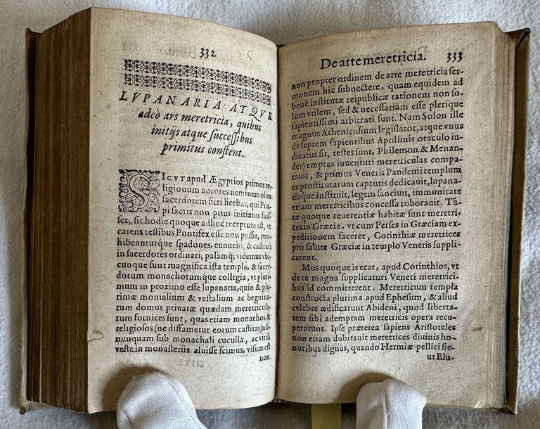 EQUITIS FRANCI ET ADOLESCENTULA MULIERIS ITALA PRACTICA ARTIS AMANDI INSIGNI …