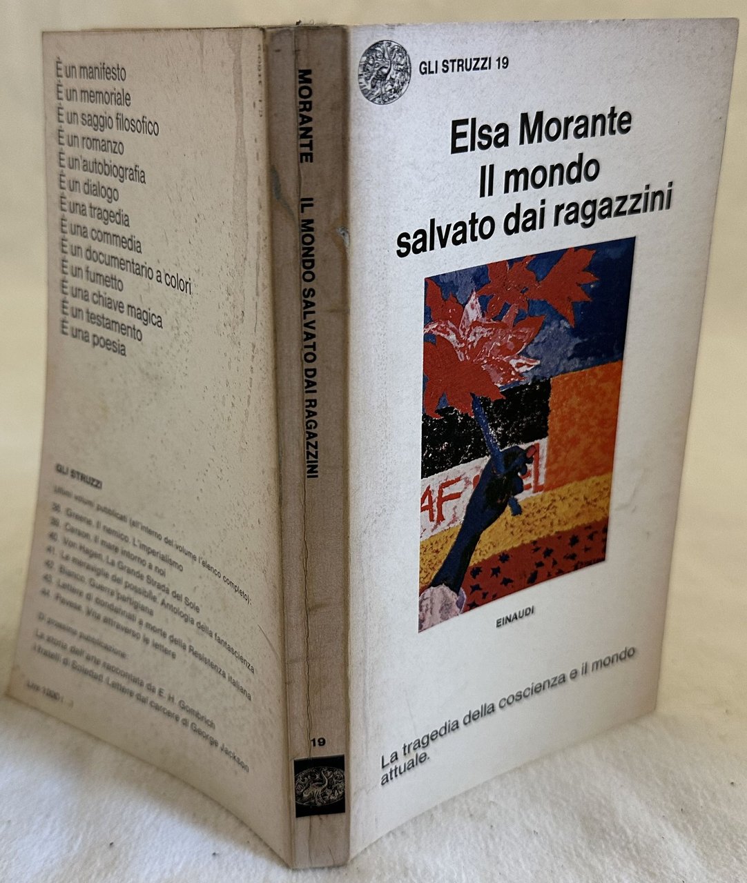 IL MONDO SALVATO DAI RAGAZZINI E ALTRI POEMI | Immagine principale