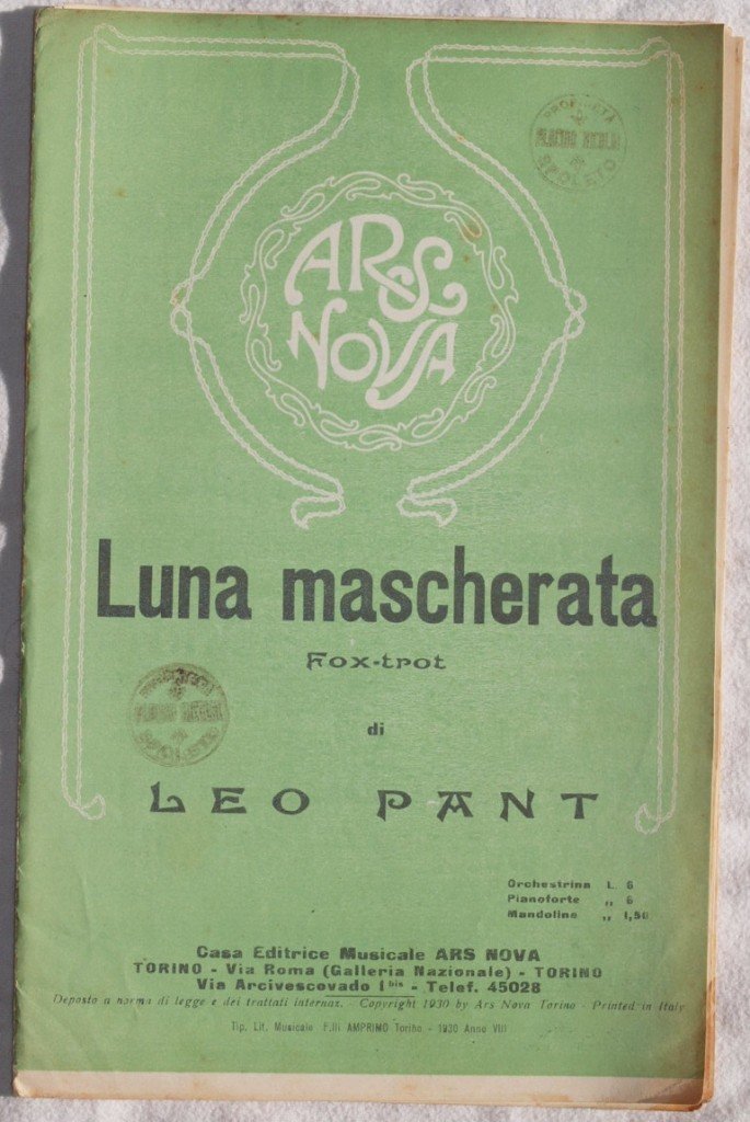 LUNA MASCHERATA