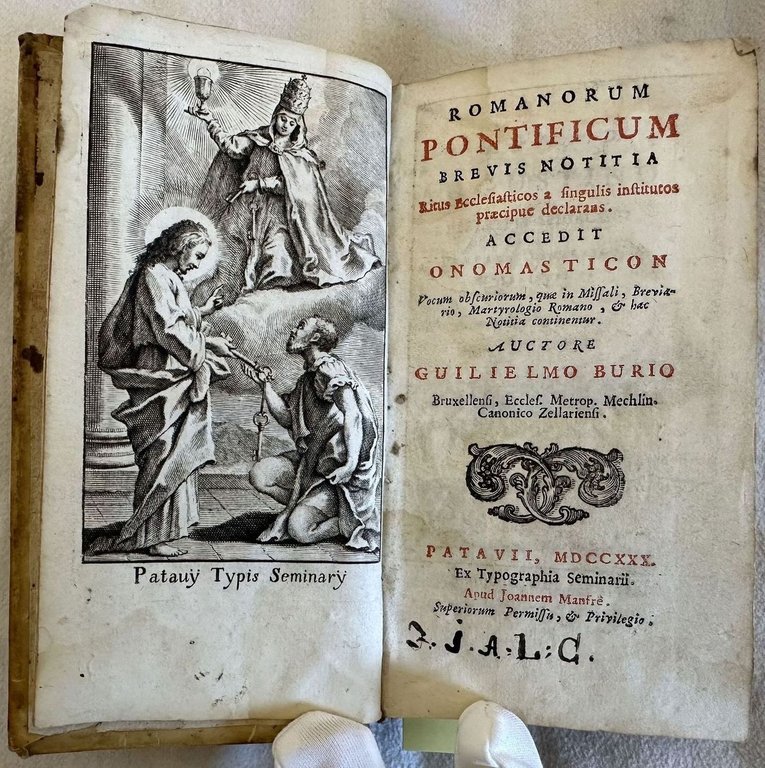 ROMANORUM PONTIFICUM BREVIS NOTITIA RITUS ECCLESIASTICOS & SINGULIS INSTITUTOS PRAECIPUO …