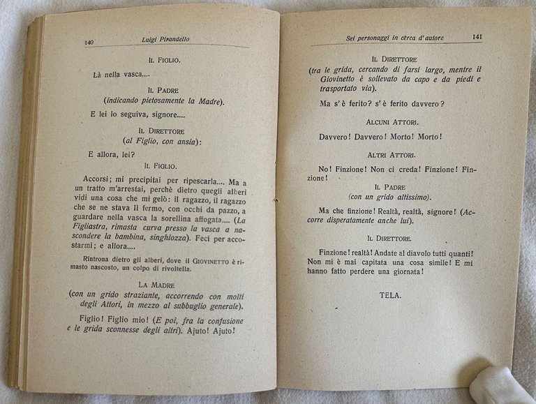 SEI PERSONAGGI IN CERCA D'AUTORE COMMEDIA DA FARE