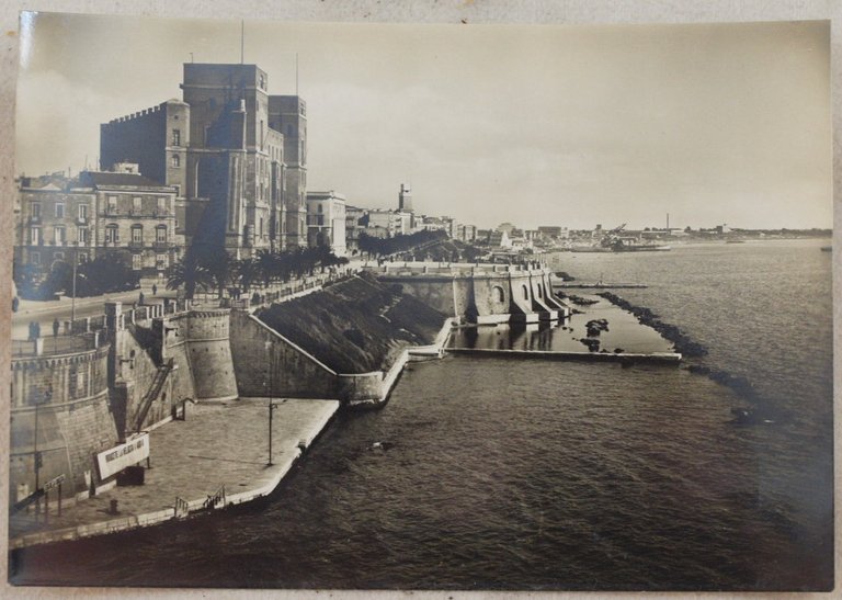 TARANTO PALAZZO DEL GOVERNO