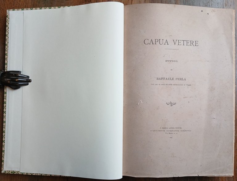 Capua Vetere. Studio.