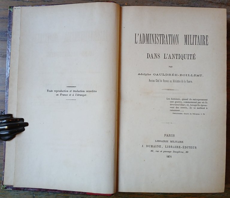 L'administration militaire dans l'antiquitè.