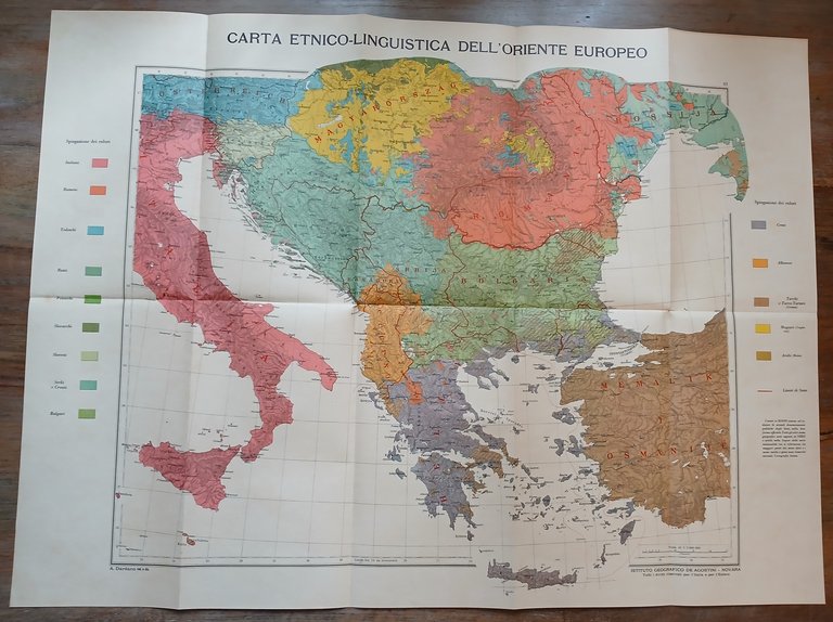 L'Europa etnico-linguistica. Atlante descrittivo in tre Carte speciali colorite con …