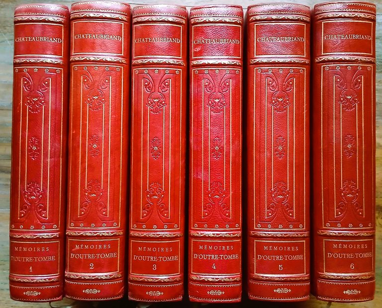 Mémoires d'outre-tombe. Nouvelle èdition. Avec une introduction, des Notes et …