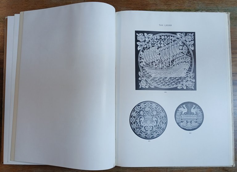 Merletti e ricami dell'Aemilia Ars. | Immagine Gallery 12