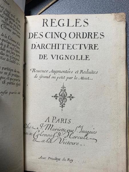 Reigles (sic) des cinq ordres d'architecture de Vignolle revues, augmentées …