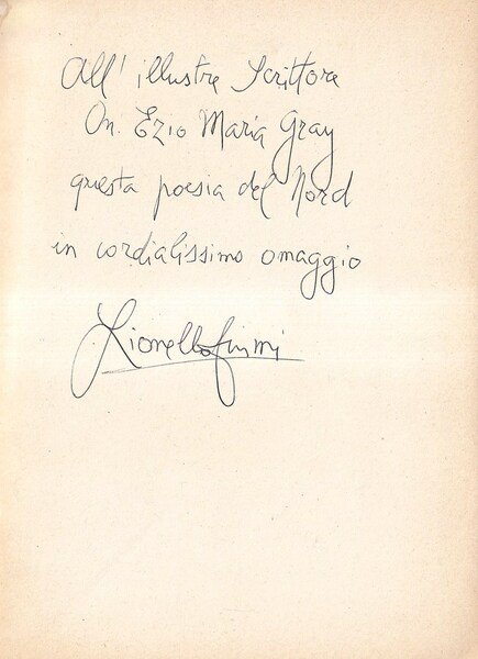 La bottiglia sotto il sole di mezzanotte | Immagine Gallery 2