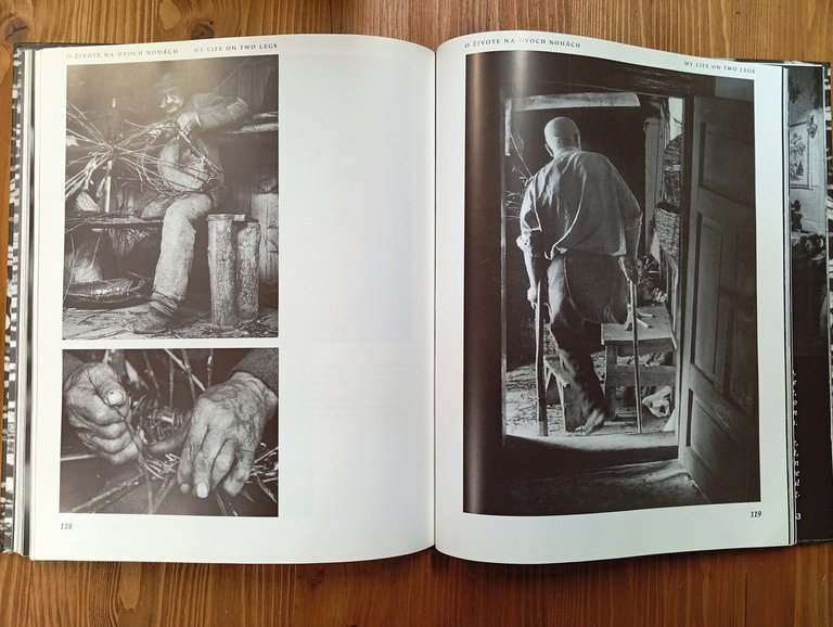 Ako sa kruti svet / How the world turns round