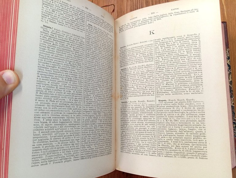 Dizionario di merciologia - ad uso del commercio, arti ed …