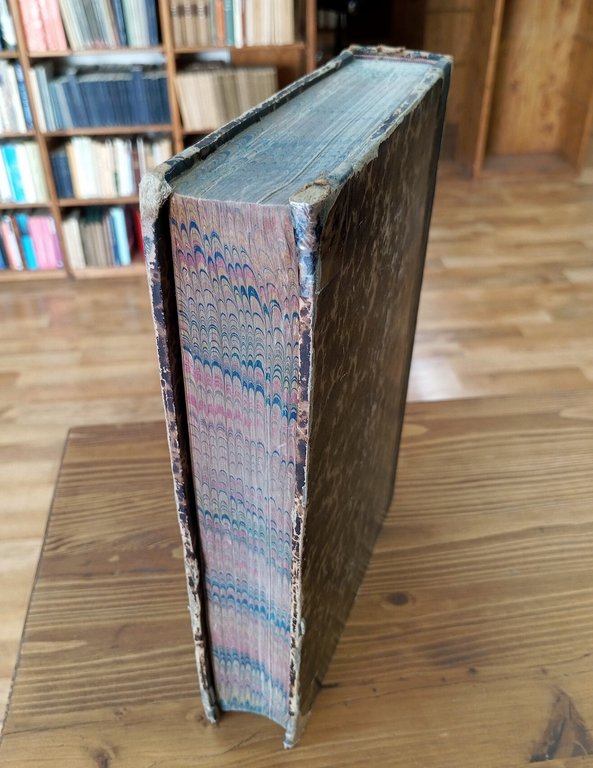 Essais - avec des notes de tous les commentateurs. Edition …