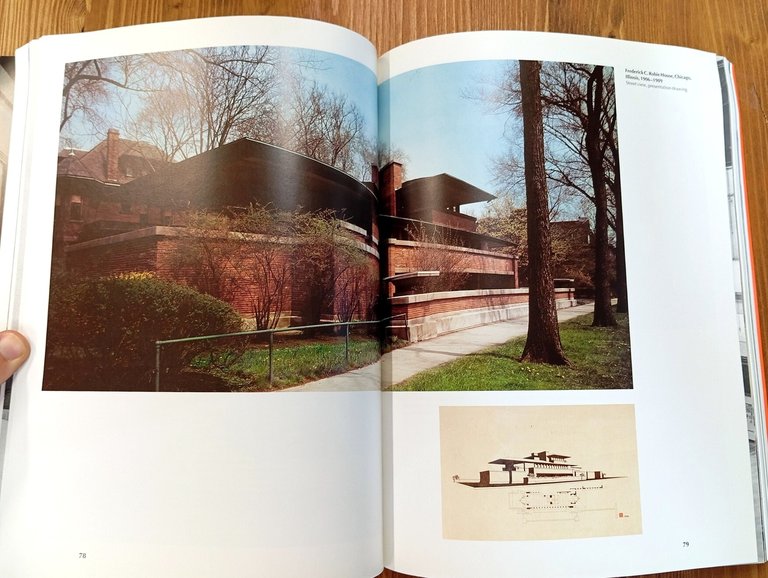 Frank Lloyd Wright