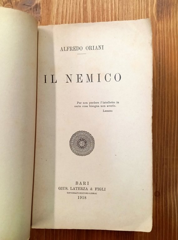 Il nemico. Romanzo russo - Vol. I e II