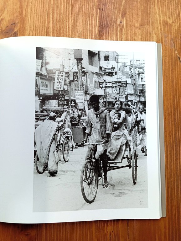 Impronte di luce. In viaggio nelle terre degli uomini