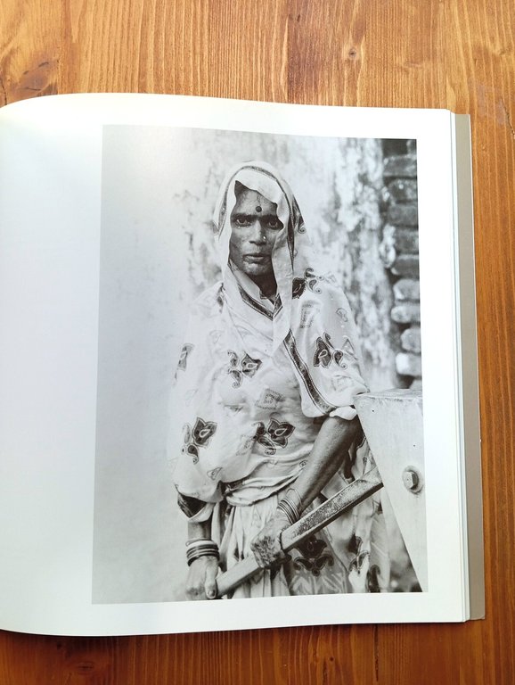 Impronte di luce. In viaggio nelle terre degli uomini