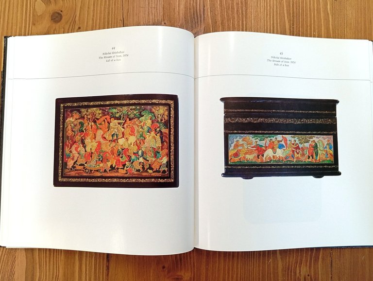 Lacquer miniatures from Mstiora