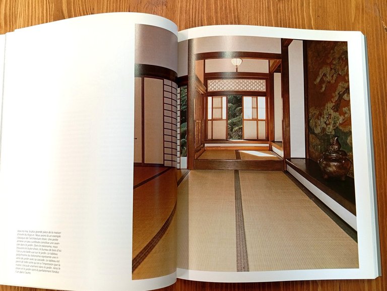 Le jardin japonais. Angle droit et forme naturelle