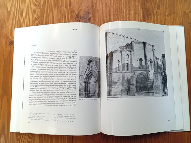 Lo Steri di Palermo e l'architettura siciliana del Trecento
