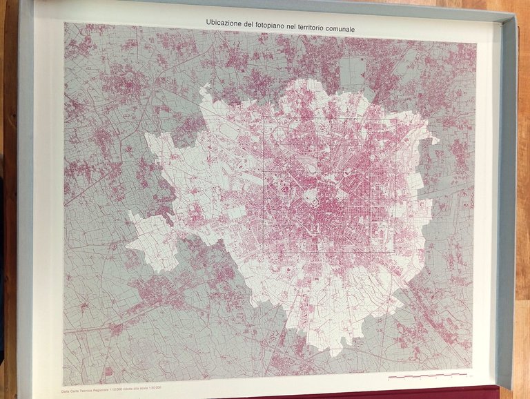Milano forma urbis. Il fotopiano del centro storico in scala …