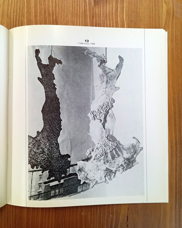 PAC. Padiglione d'Arte Contemporanea - Letture Parallele IV: Luciano Fabro