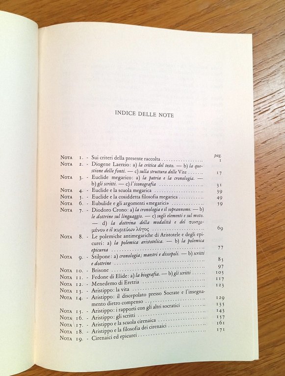 Socraticorum reliquiae - collegit, disposuit, apparatibus notisque instruxit Gabriele Giannantoni. … | Immagine Gallery 2