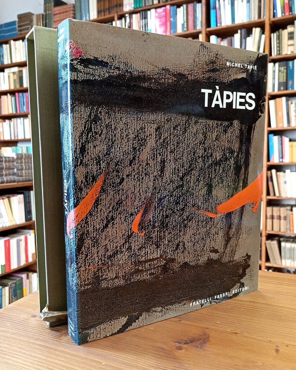 Tàpies