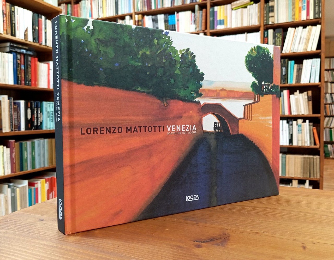 Venezia. Scavando nell'acqua / Venice: digging in the water