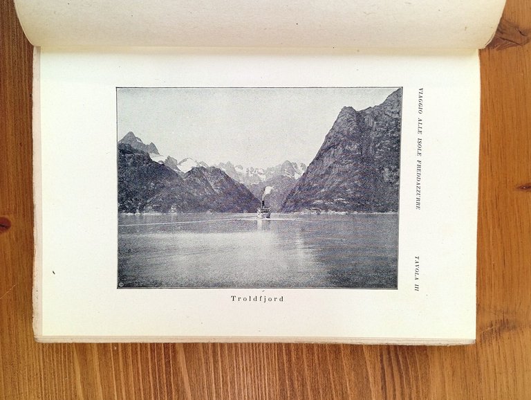 Viaggio alle isole freddazzurre. Da Oslo a Hammerfest, Capo Nord …