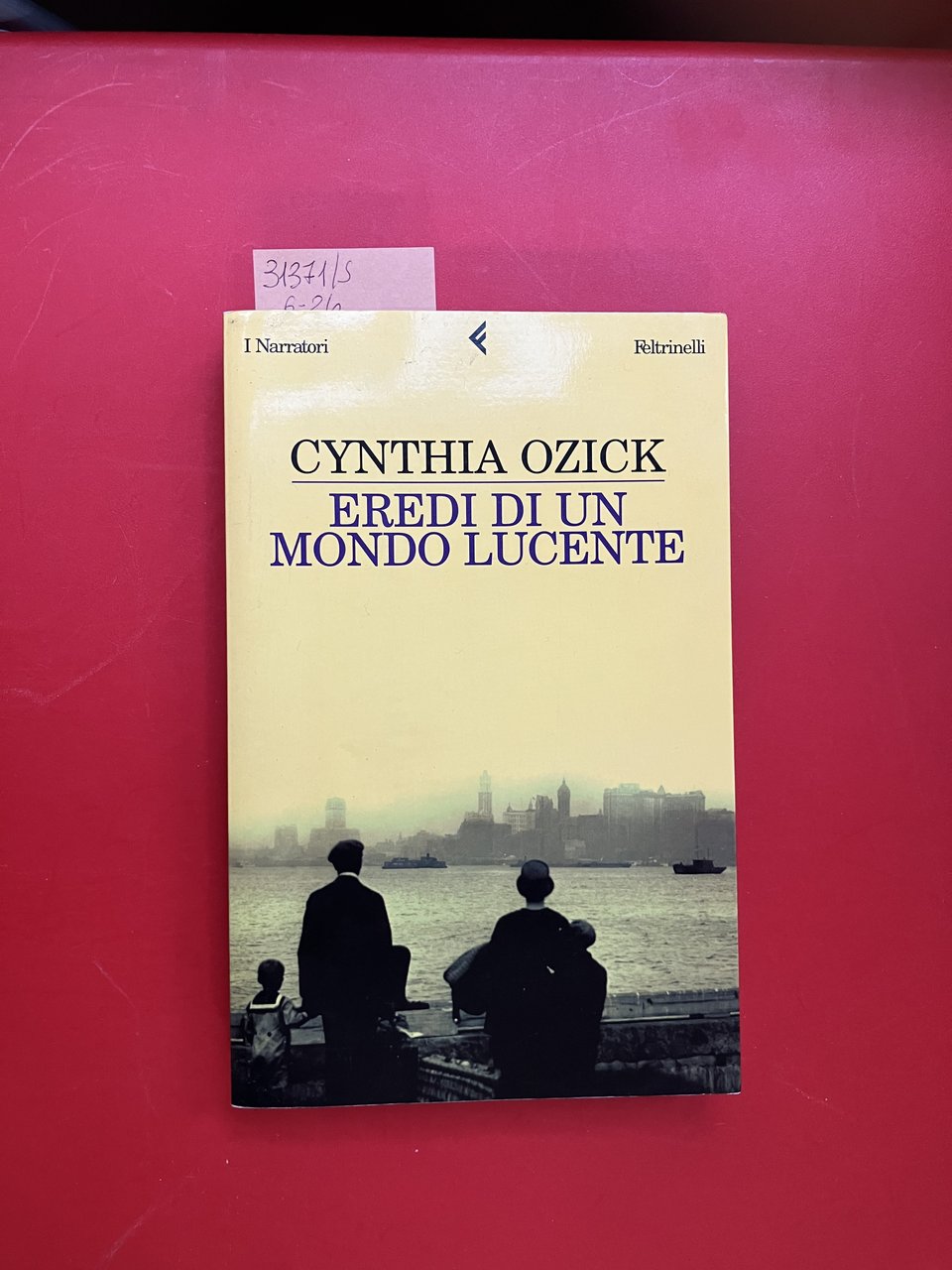 Eredi di un mondo lucente