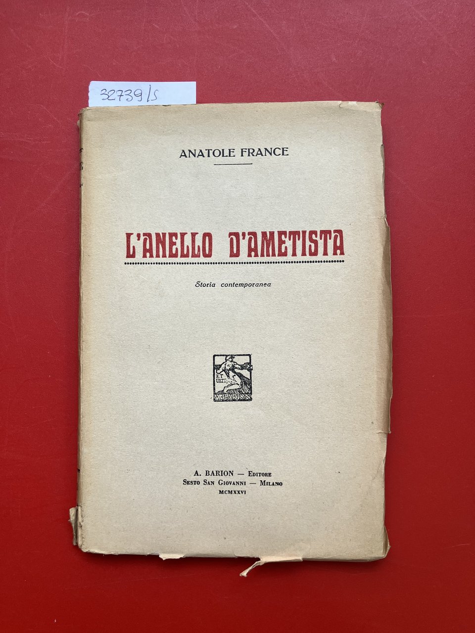 L'anello d'ametista. Storia contemporanea