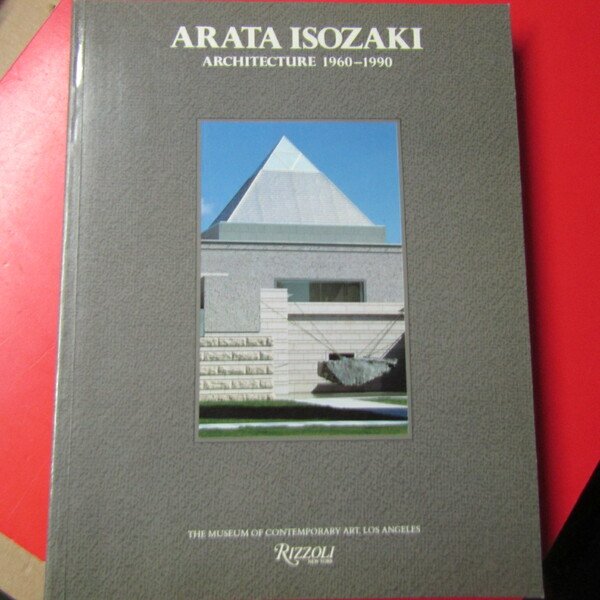 Arata Isozaki