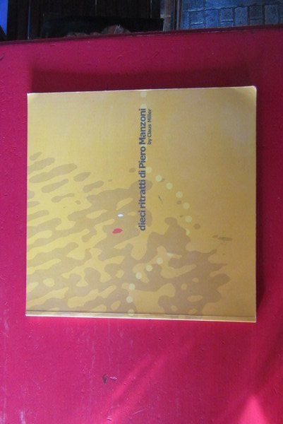 Dieci ritratti di Piero Manzoni