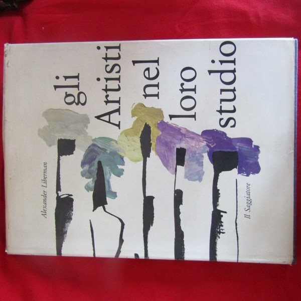 Gli artisti nel loro studio