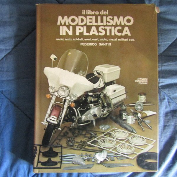 Il libro del modellismo in plastica