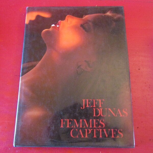 Femmes Captives