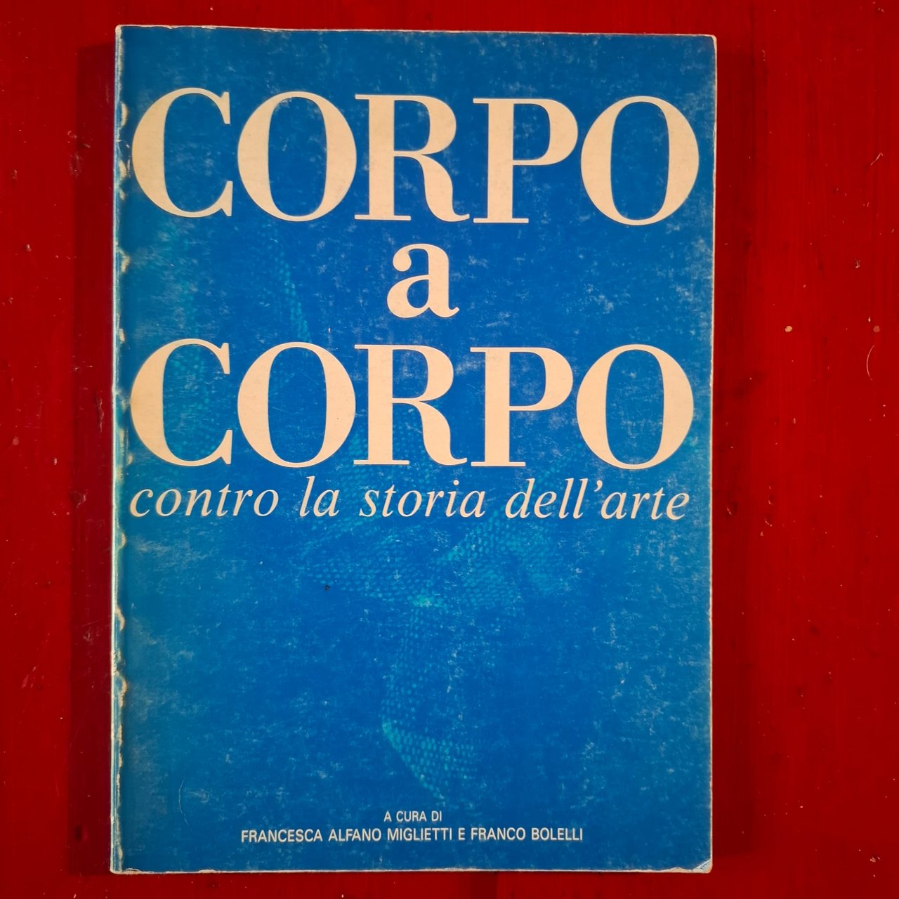 Corpo a corpo | Immagine principale