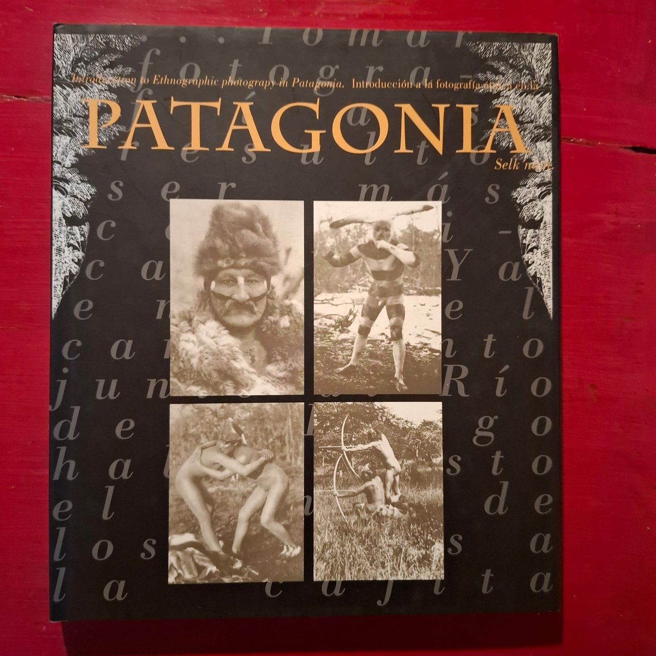 Introduction to Ethnical Photography in Patagonia / Introduciòn a la … | Immagine principale