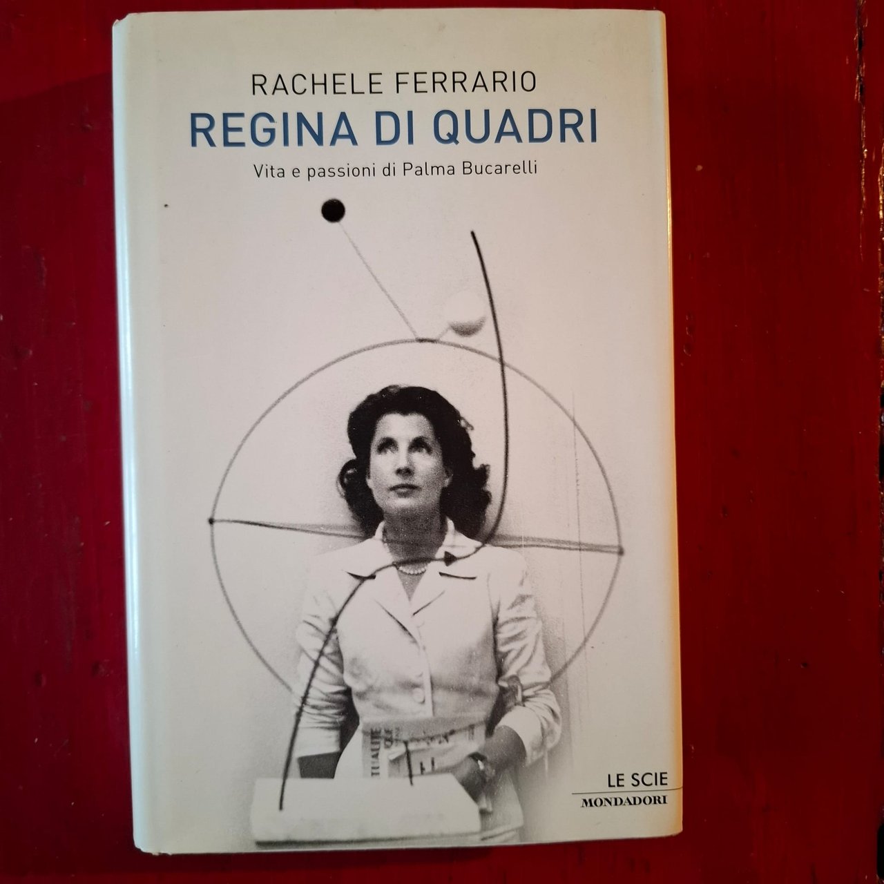 Regina di quadri | Immagine principale