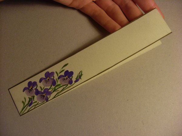 Segnalibro "Violette". Dipinto a mano. Anni´40