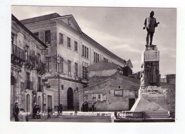 Cartolina / postcard Mineo (Catania) Edificio scolastico e monumento a …