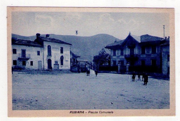 Cartolina/postcard Rubiana (Torino) Piazza Comunale.