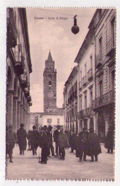Cartolina/postcard Teramo - Corso S. Giorgio. 1910 ca.
