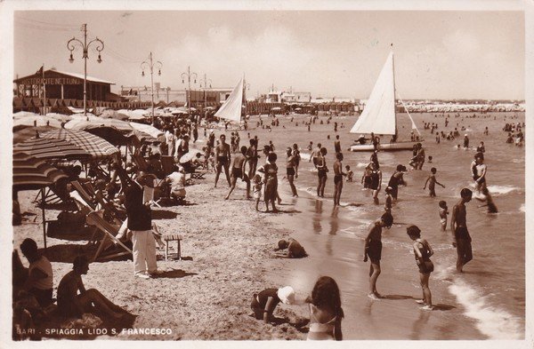 Cartolina BARI - Spiaggia Lido S. Francesco. 1939