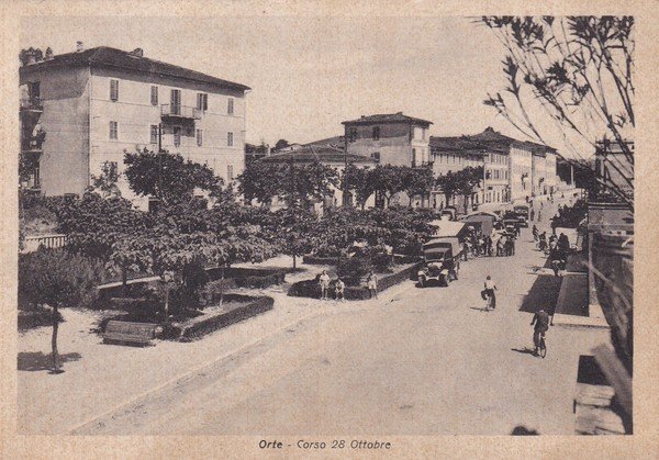 Cartolina Orte (Viterbo) - Corso 28 Ottobre. 1941